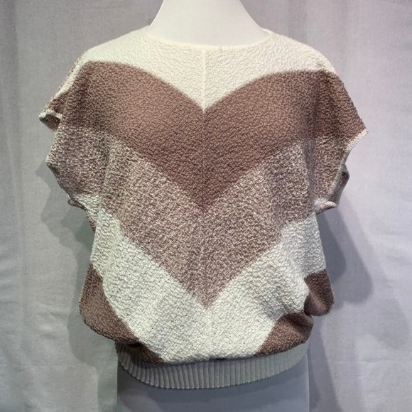 Centennial Knits Ltd vintage 80s Chevron short sleeve dolman sweater ***medium - Picture 2 of 10